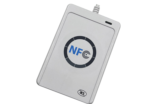 কিভাবে NFC ট্যাগ এবং পাঠক কাজ করে?